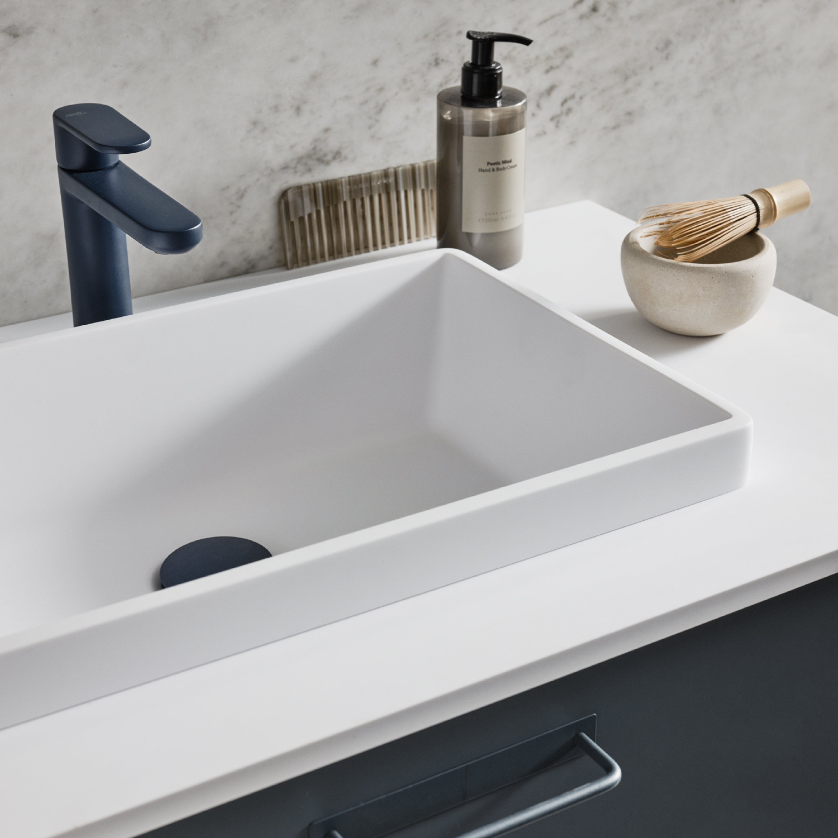 Deep bathroom store sink