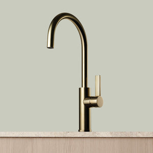 Arch Kitchen Tap 02 Brass