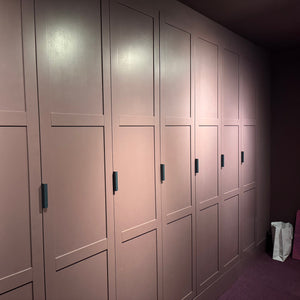 Lacquer Paint Aubergine 07