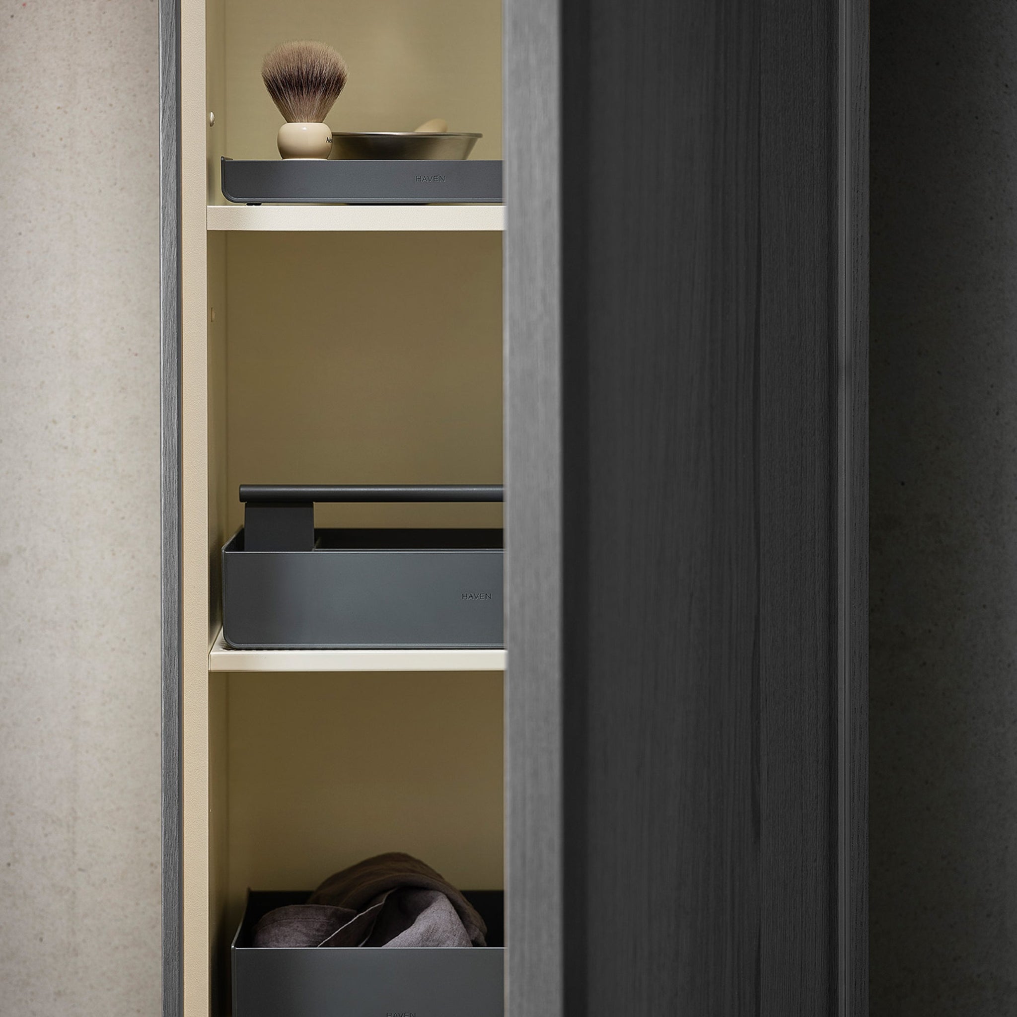 Wall Cabinet H2/c32 Deep Grey