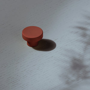 Knob Circular Reddish Brown