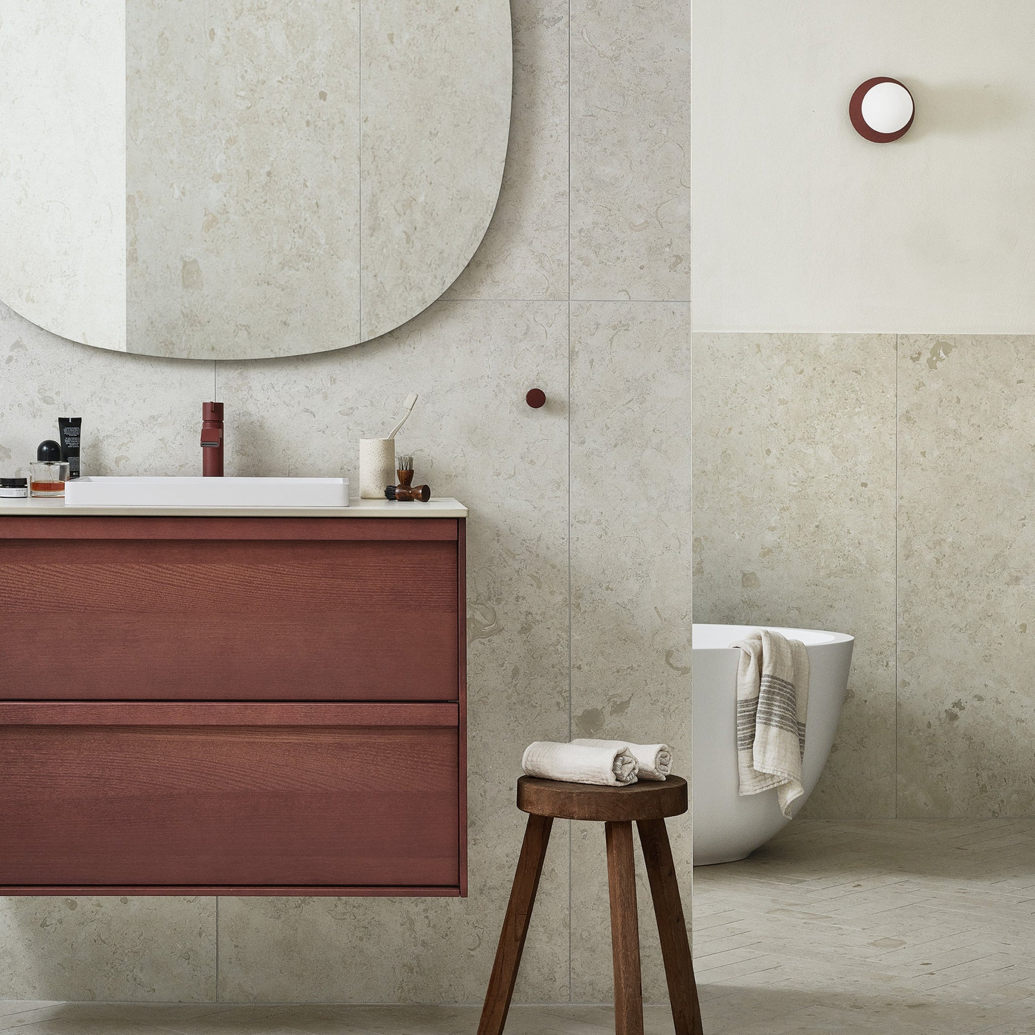 Knob Circular Reddish Brown