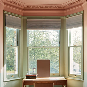 Lacquer Paint Pistage 02