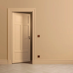 Lacquer Paint Deep Creme 03