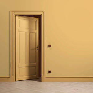 Lacquer Paint Deep Yellow 02