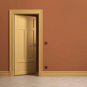 Lacquer Paint Deep Yellow 02
