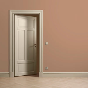 Lacquer Paint Greige 01