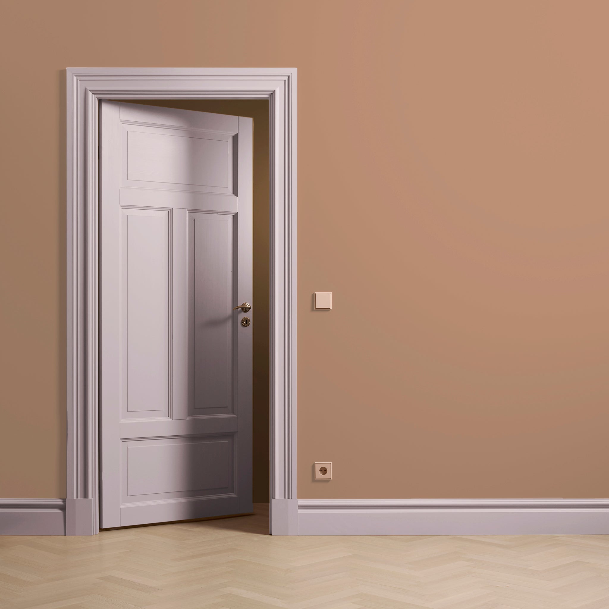 Lacquer Paint Lilac 02