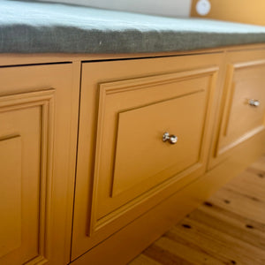 Lacquer Paint Ochre 03