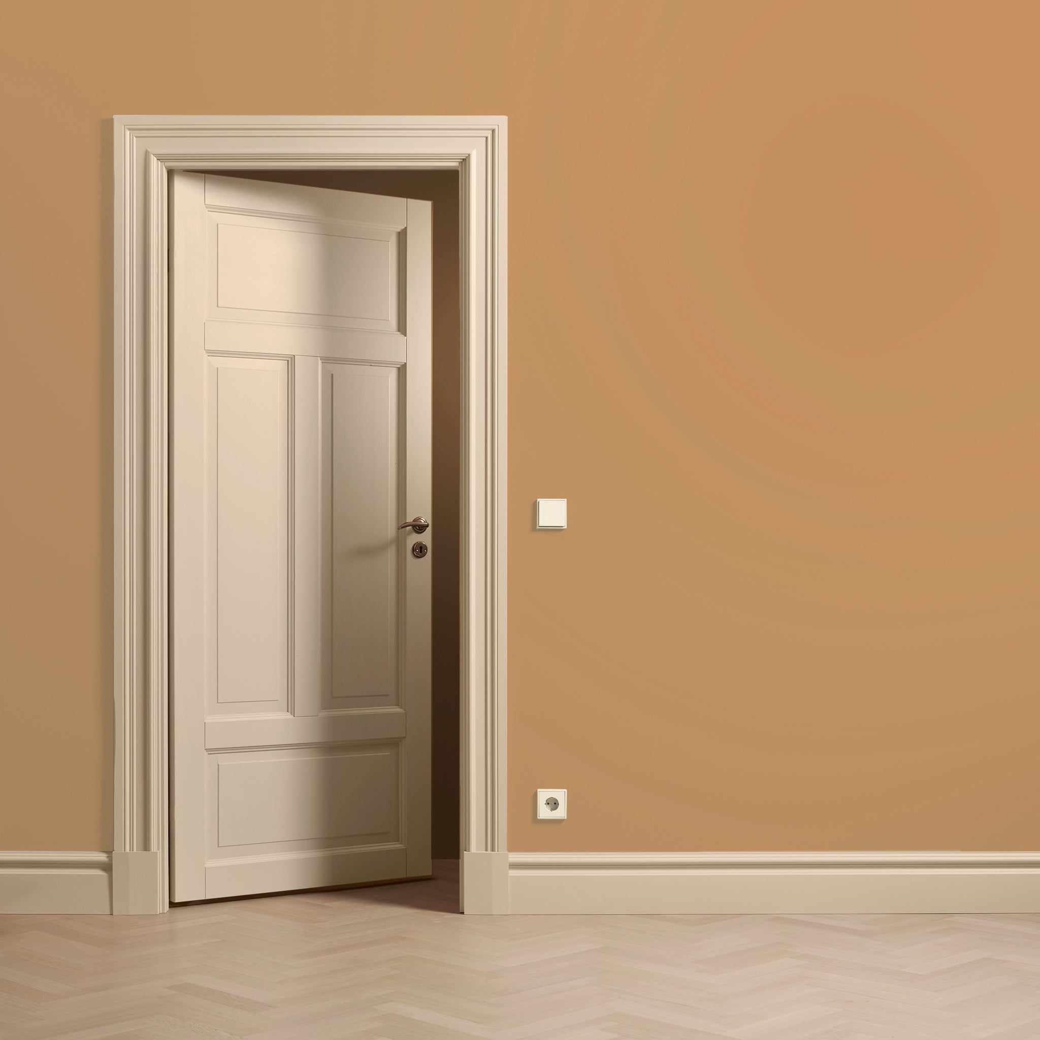 Lacquer Paint Pale Creme 01
