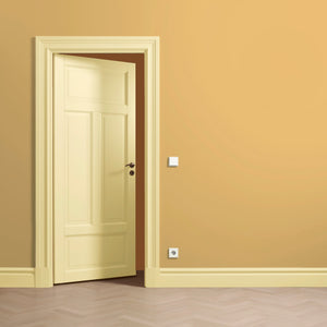 Lacquer Paint Pale Yellow 01