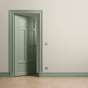 Lacquer Paint Pistage 02