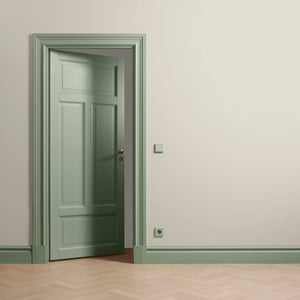 Lacquer Paint Pistage 02