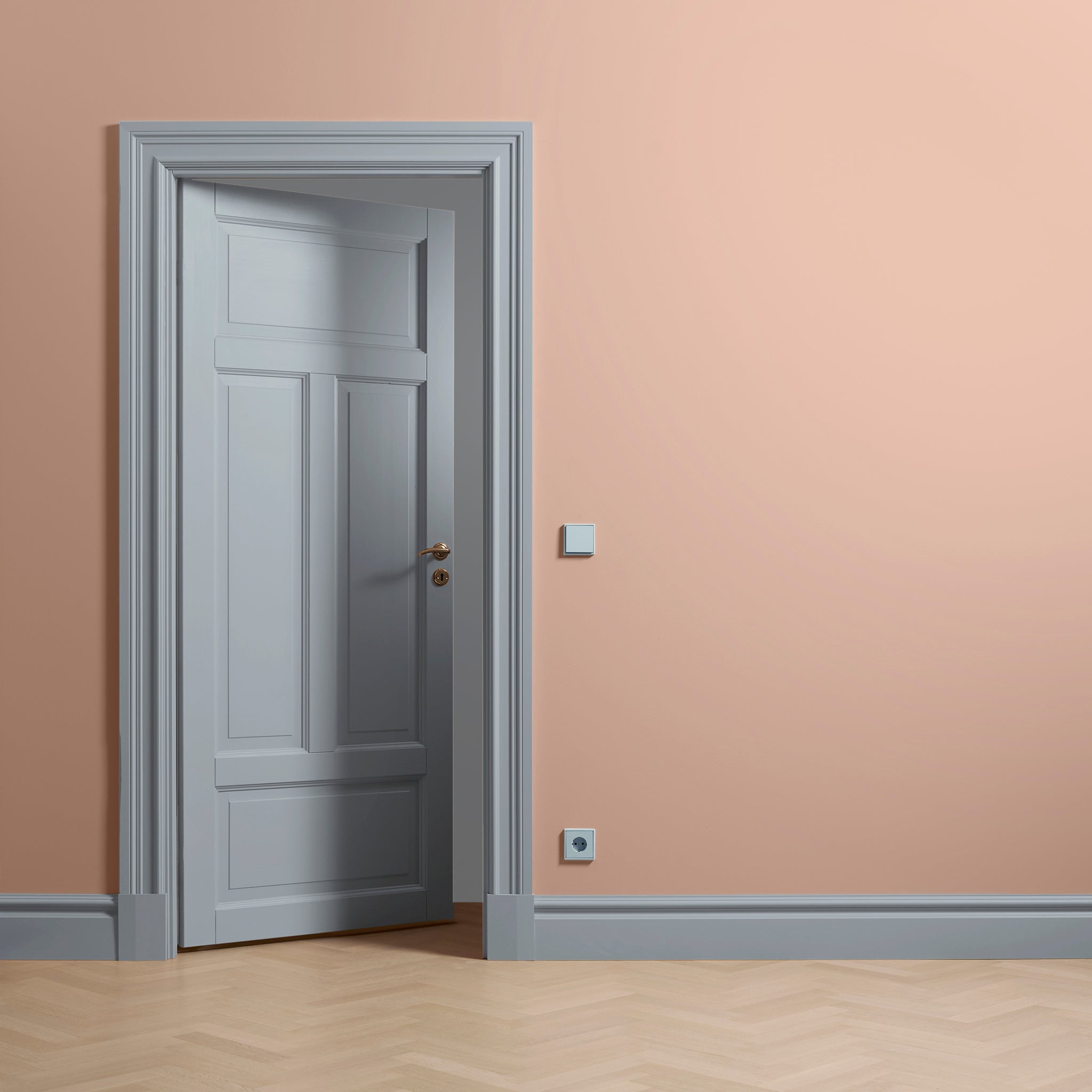Lacquer Paint Soft Blue 02