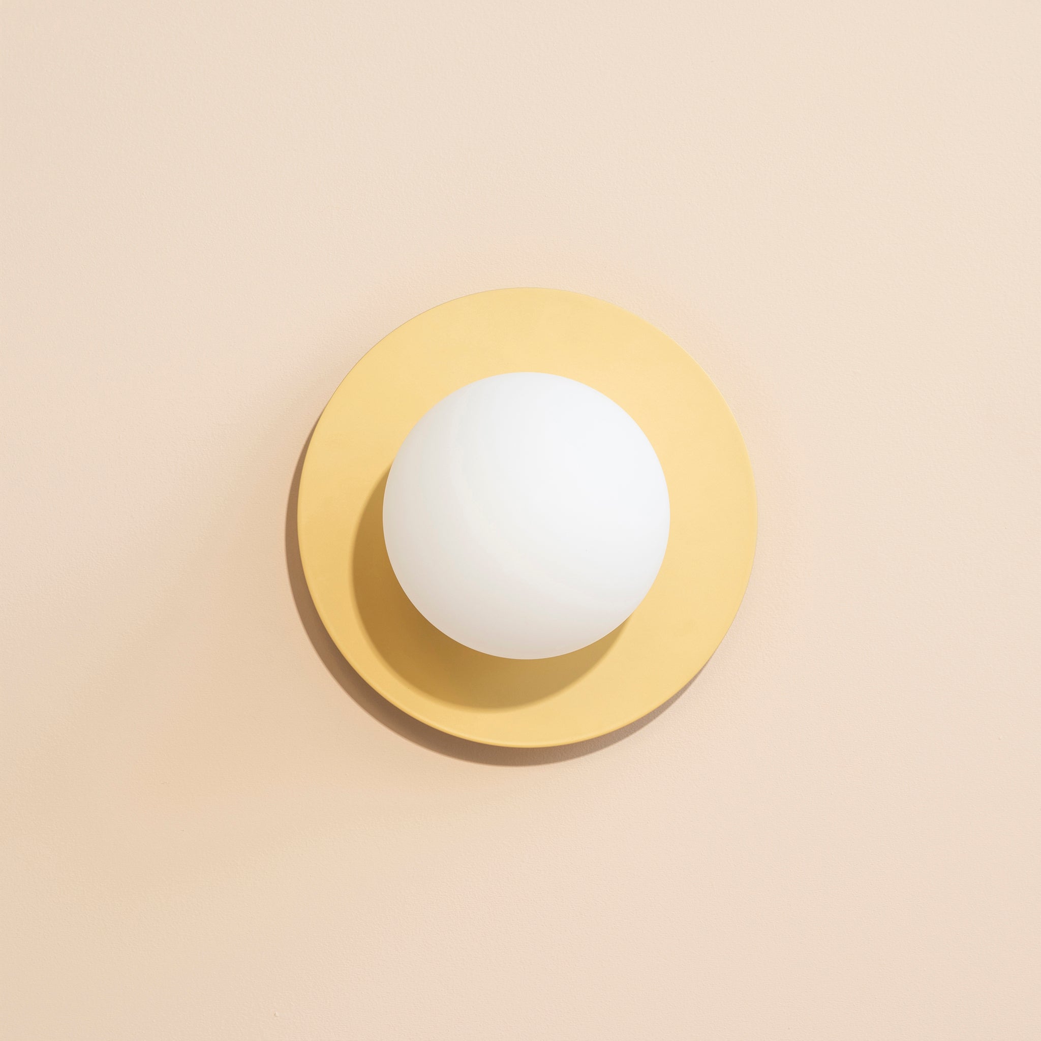 Circle Lamp 200 Yellow