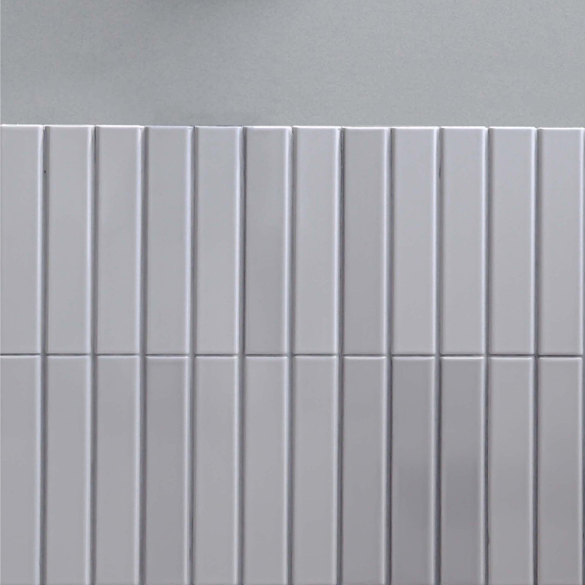 Combine Tile Vertical Grey