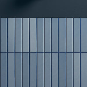 Combine Tile Vertical Blue